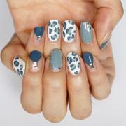 初心者さんにもオススメ！ 〇〇を使って簡単レオパードネイル【ギ☆のセルフネイル手本帖