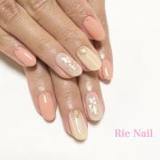 初夏コーデのアクセントに♡美人爪ネイル  - LOCARI（ロカリ）
