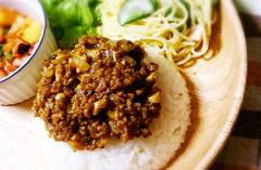 材料を入れてチンするだけ！電子レンジでできる絶品定番ズボラ飯 - LOCARI（ロカリ）