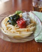 暑さを吹っ飛ばす♡つるんっと激ウマ“冷やしうどん”レシピ10選 - LOCARI（ロカリ）