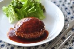 我慢しないダイエットレシピ！ おいしさはそのまま「豆腐1/3のハンバーグ」