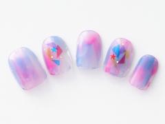 【365日ネイル】透け感がキレイなシロップネイルで心までクリアに！ |