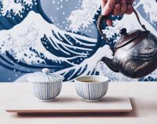 コーヒー片手に…はもう古い！？街のおしゃれさんが立ち寄る日本茶スタンド
