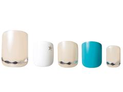 シンプルなフットネイル13選｜夏にもぴったり！セルフでできるシンプルフットネイルのやり