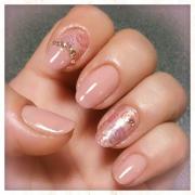 最強のモテカラー！ピンクベージュのネイルポリッシュ8選 - LOCARI（ロカリ）