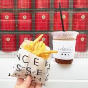 フレンチフライ×紅茶の新しい関係がクセになる！自由が丘「ジ・エッセンス」