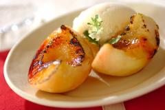 15分で作れる本格スイーツ！ 「焼き桃アイス」