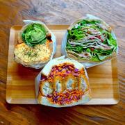 驚きのボリューム！POTASTAのブーケのようなサンドイッチに大満足♡