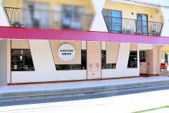 メープルシロップがジュワッ！超コスパの極厚ホットケーキが楽しめるレトロ喫茶「ピノキ