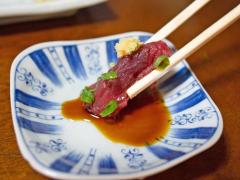 【味わう旅】秘境・小笠原諸島で絶品「ウミガメ」を食す！ 人生観が変わる、小笠原グルメ