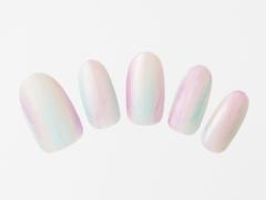 【365日ネイル】シンプルスタイルをアップグレードする涼感カラーの縦グラデネイル |