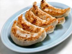 平日昼間でも行列ができる町中華『みんみん』の餃子が強烈においしい件【吉祥寺】