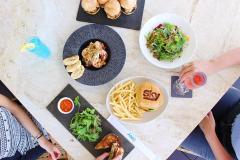 ルーフトップラウンジ「スカイワイキキ」に新メニュー登場