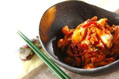 5分で大満足の一品！ スタミナ満点「シンプル豚キムチ」