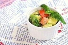 脇役だなんて言わせない！美味しいトマトのサラダ9選 -