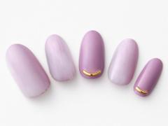 【365日ネイル】くすみやすい手肌に透明感と上品さを…ラベンダーの濃淡ネイル |