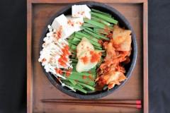 【秋のダイエットレシピ】美腸へ導くエノキとキムチのヘルシー鍋 - ビューティーガール