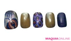 秋色仕上げの「アニマル柄」ネイルは、光沢べールで上品に | マキアオンライン（MAQUIA ONL