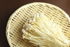 5分でできる万能食材！ 「自家製なめたけ」と和えるだけのアレンジパスタ - ビューティーガ