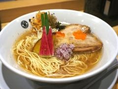 豚骨を使った「淡麗＆のどぐろだしラーメン」!? ラーメン界に新ウェーブを起こす、赤坂『