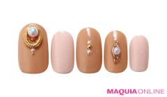 ワンカラーで魅せる、シンプルリッチな「大人ピンク」ネイル | マキアオンライン（MAQUIA