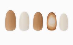 マットでほっこり、ふわっとなめらか「ラテアート」ネイル |