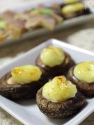 具を乗せて焼くだけの可愛いおかず♡「しいたけカップ」のレシピ10選 -