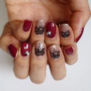 セルフでもできる！ 大人クールな手描きレースネイル【ギ☆のセルフネイル手本帖】 | マキ