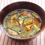 意外と合う〜♡「個性派みそ汁」人気レシピ集 -