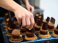 シェフの手仕事を見ながらティータイム！菓子好きにはたまらない土日祝限定カフェ『ヌメ