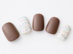 【365日ネイル】どんなおしゃれともマッチ♪パステルツイード×ブラウンの万能ネイル |