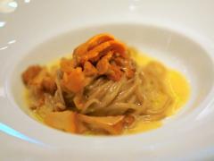 ホテルのメインダイニングならこのイタリアンに行け！ マッキー牧元の今月の1軒『ピャチェ