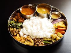 クセが強いがうまくてヤミツキに！ 日本初の「国産水牛」料理が味わえる、ネパール料理専