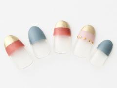 【365日ネイル】多色使いでもシャープな印象に見せるＷストレートフレンチ |