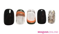 フレンチ使いの「水引ライン」ネイルは、重軽バランスでモードに攻めて！ |