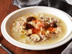 ワインに合う「おじや」が絶品！ スペインで親しまれる米料理「カルドソ」のレシピ3選 -