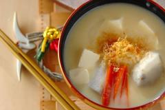 優しい味わいの関西風お雑煮！「白みそのお雑煮」 - ビューティーガール