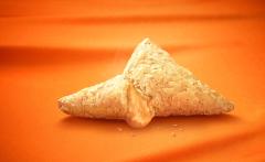 マクドナルド、悪魔的なおいしさ「三角チョコパイ キャラメル」登場 - ビューティーガール