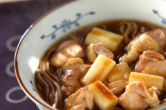 年越しそばにもぴったり！ 手軽に作れる「鶏南蛮そば」 - ビューティーガール