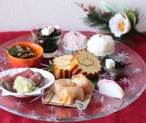 「お重」がなくても大丈夫♡料亭みたいな「おせちの盛り付けアイデア」7連発 -