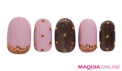 スイートなのに色っぽい「大人ドット」は、新モテネイルの大本命！ |