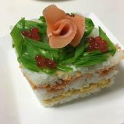 牛乳パックを使った簡単「寿司ケーキ」のレシピ！ひな祭りや誕生日に♪ - ビューティーガ