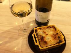 本当は秘密にしたい北参道のワインバー！自然派ワインと絶品つまみを北欧テイストのゆっ