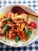 美味しすぎて彼も悶絶...♡ボリューム×激うま「最強丼レシピ」10選 -