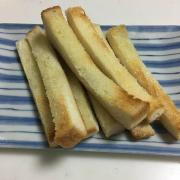 あまったパンの耳で！ラスクと揚げパンが作れちゃう♪簡単手作りおやつ♪ - ビューティー