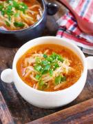 深夜の救世主！たった10分で完成する野菜たっぷりスープレシピ -