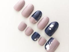 フットジェルネイルにおすすめデザイン【23選】｜大人っぽい、夏におすすめ、赤カラー、シ