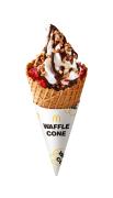 マクドナルド「ワッフルコーン 全部のせ」トッピング3種を贅沢にON - ビューティーガール