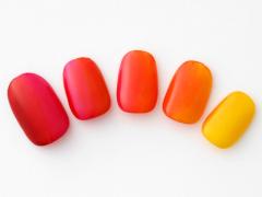 【365日ネイル】イエロー～レッドのグラデーションで夏の日差しをイメージ！ |