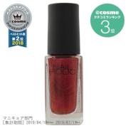 夏のファッションを格上げ！お洒落度高めの「レッドネイルポリッシュ」7選 -